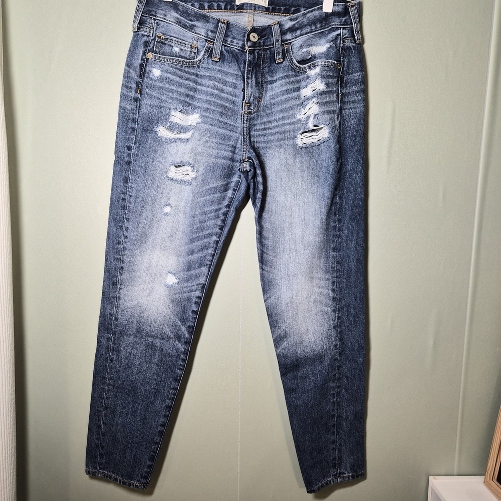 Abercrombie Fitch Jeans Women's 2 W26 Easy Fit Boyfriend Distressed Medium Wash